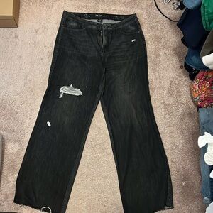 Distressed black Jeans wide legs stretchy